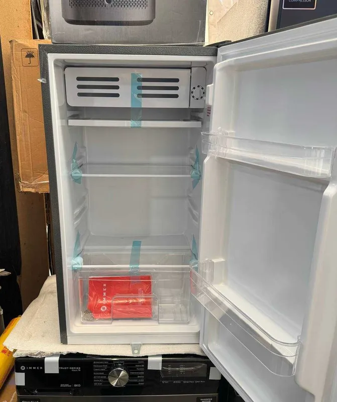 Холодильник Immer DF85SD-Inox De Frost 85 л — фото 1