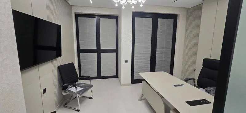 R23 Срочна сдаётся офис NEST ONE этаж 6 из 23 40м2 K18 — фото 6