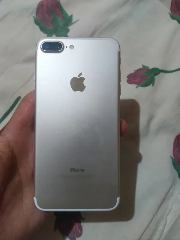 iPhone 7+ 2