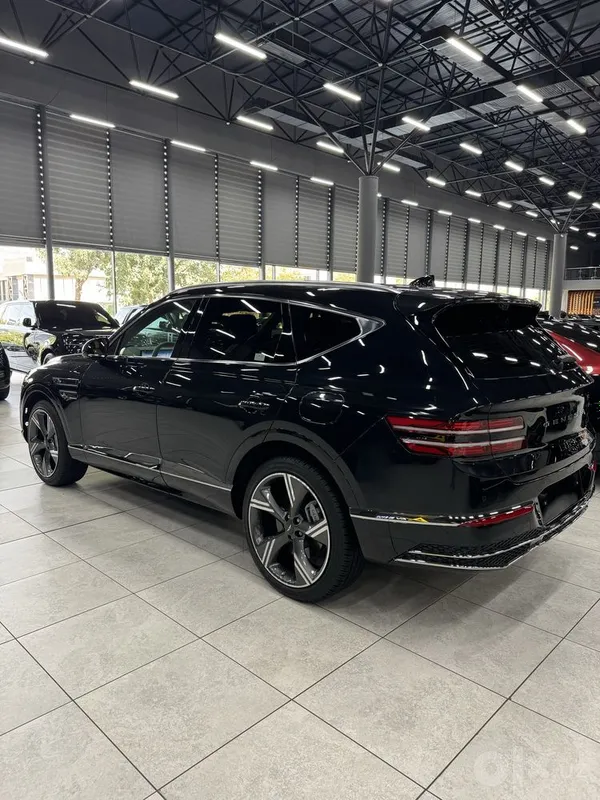 Genesis GV80 Black 2026 3 Genesis GV80 Black 2026 3