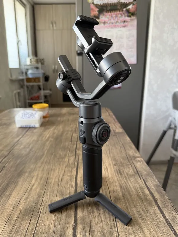 Стабилизатор для смартфона Zhiyun Smooth 5S