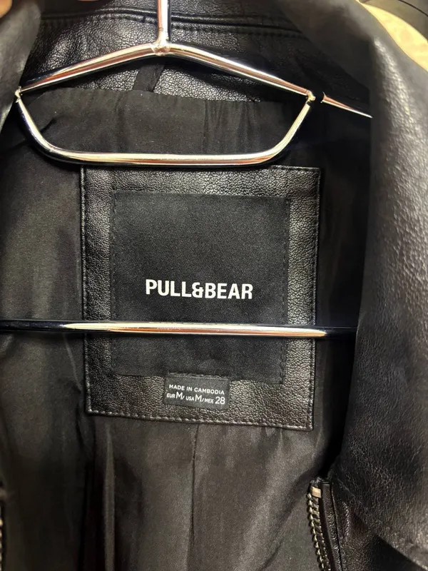Кожаный бомбер Pull&bear 6