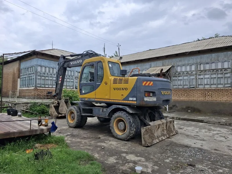 Volvo 130 Ekskavator