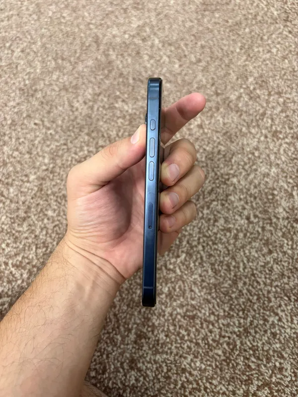 Iphone 15pro bluetitan 256gb — фото 3