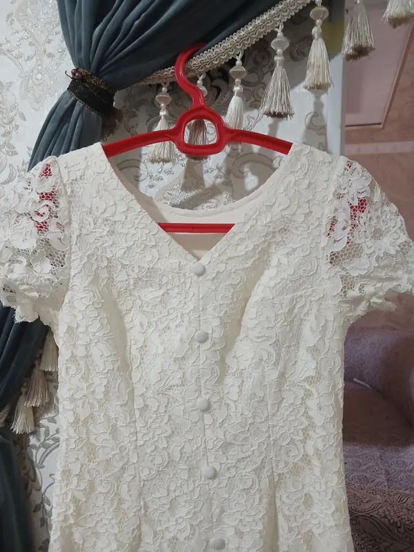 Ko'ylak vecherni gipyurli 700 kami bor — фото 2