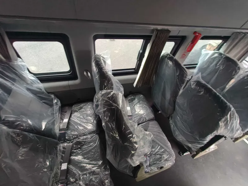 Jac Sanre yangi microavtobus 4 Jac Sanre yangi microavtobus 4