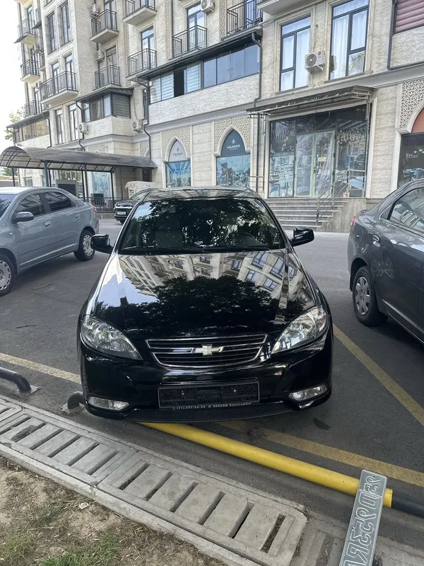 Gentra Sotiladi 2023 AT Qora Bez lyuk ABS bor