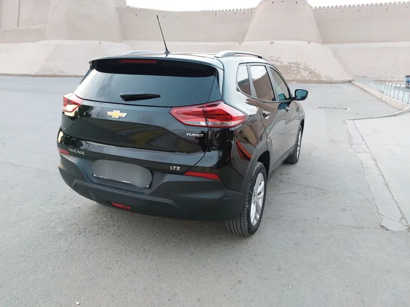 Tracker LTZ plus — фото 1