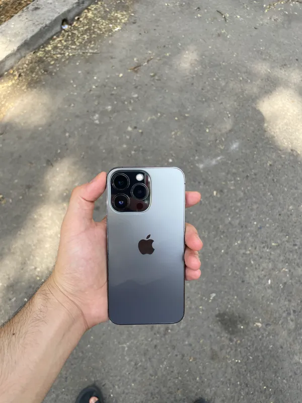 Iphone 13 pro 128 Gb ideal sotiladi 6