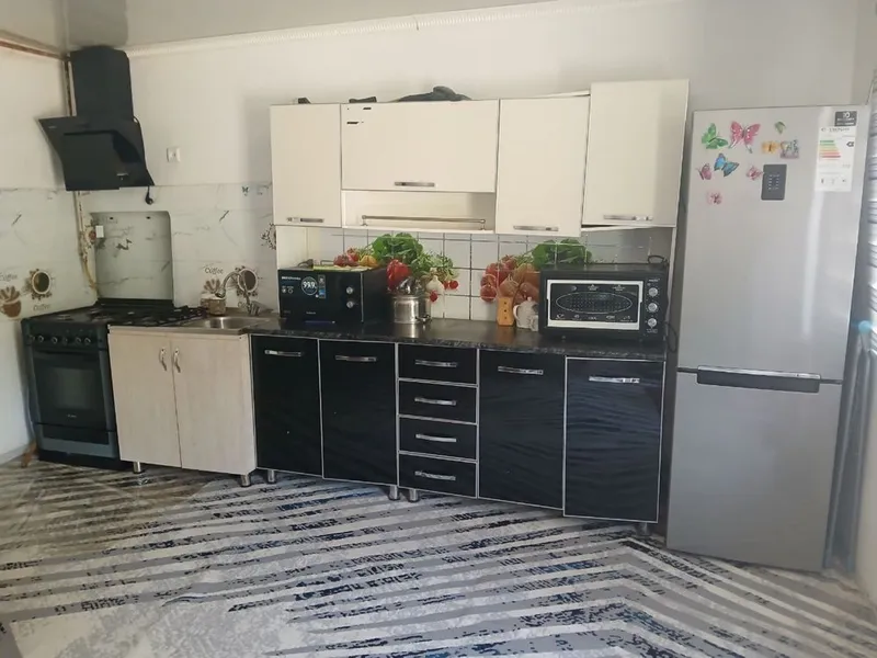 Yashnobod Olmos mahallada hovli ijaraga beriladi