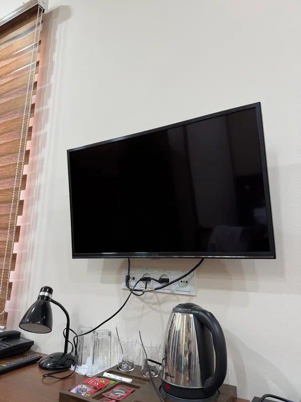 Artel televizor 32 Narxi 700 ming sum