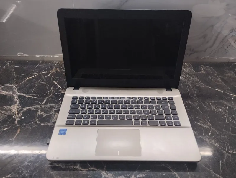 Ноутбук Asus X441S