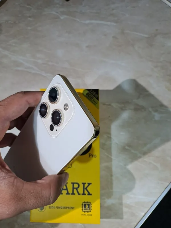 Spark 20 pro 8/128 3 Spark 20 pro 8/128 3