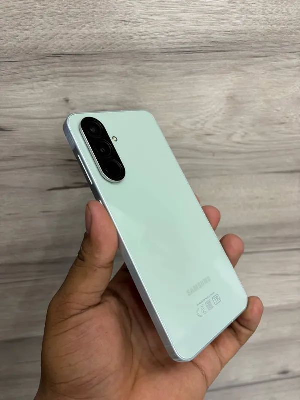 samsung a55 8/128 GB sotiladi