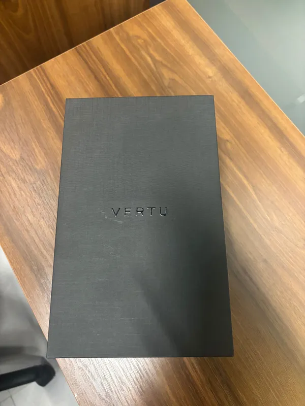 METAVERTU Basic Carbon Texture BES Fee- V1U1/512GB