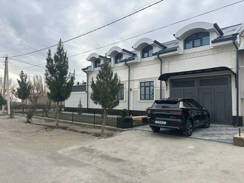 Гулистон 3да янги ховли сотилади