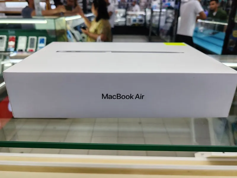 MacBook Air M1 8/256 xolati yangidek garantiyasi bor — фото 6