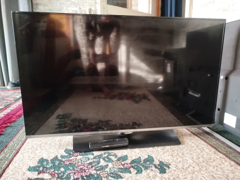 телевизор SAMSUNG 40 тали Не smsrt — фото 4
