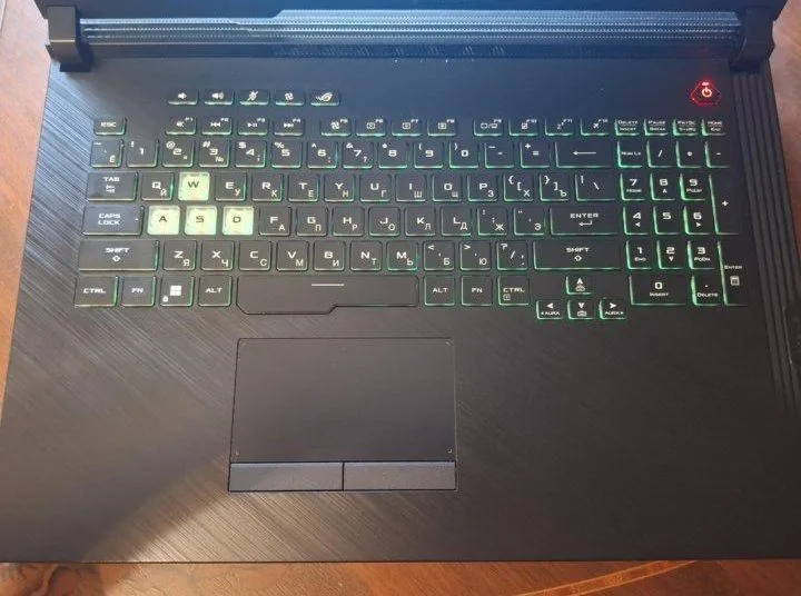 ASUS ROG Strix G GL731GT 17 дюймов — фото 2