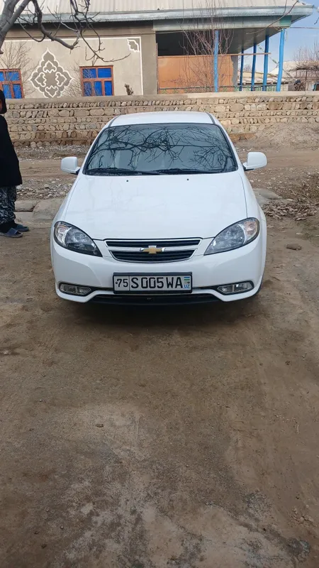 Gentra avtomobili