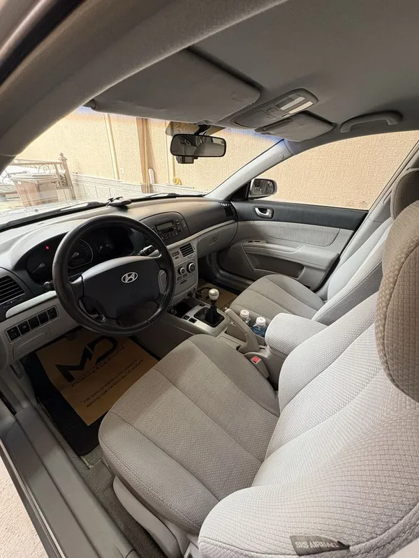 Hyundai Sonata 2006 г., 2.4 л. объем двигателя, атмосферный двигатель — фото 2