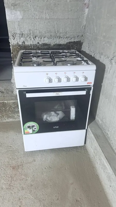 Газовая плита новая