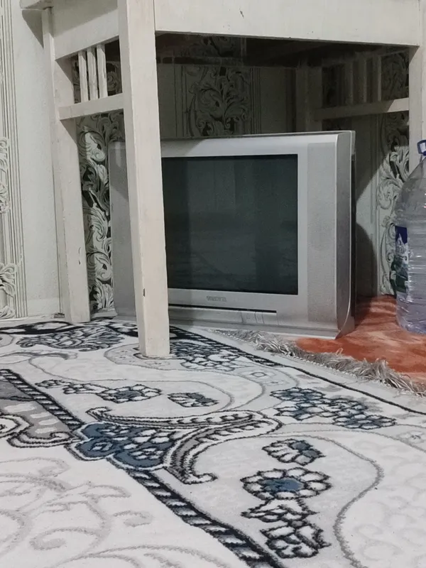 Toshiba nomi ekran ishlaydi zapchasga