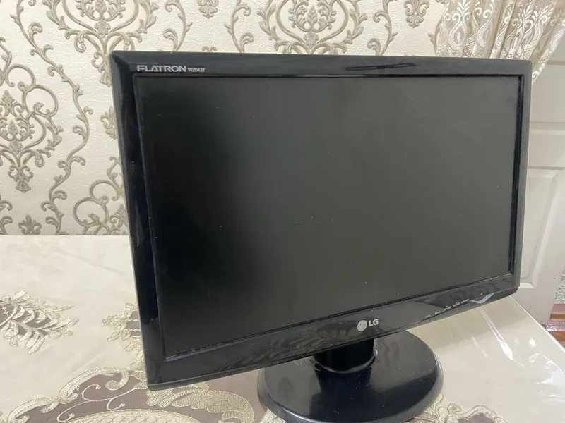 Монитор Lg 20 Monitor lg 20