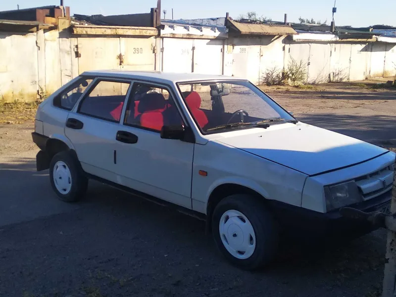 Автомобиль ваз 2109 9