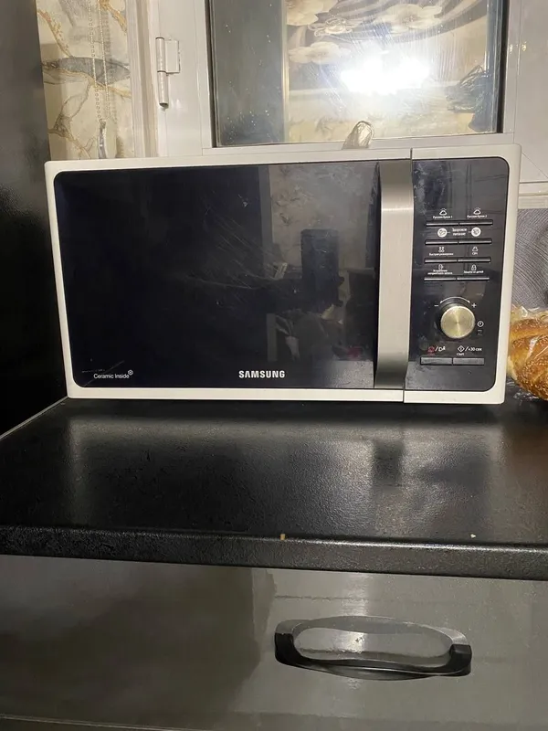 Микроволновка Samsung 1 Микроволновка Samsung 1