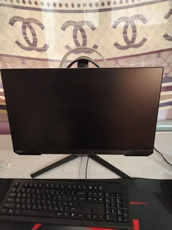 Monitor Odissey G4 25 dyum 240Hz 3 Monitor Odissey G4 25 dyum 240Hz 3