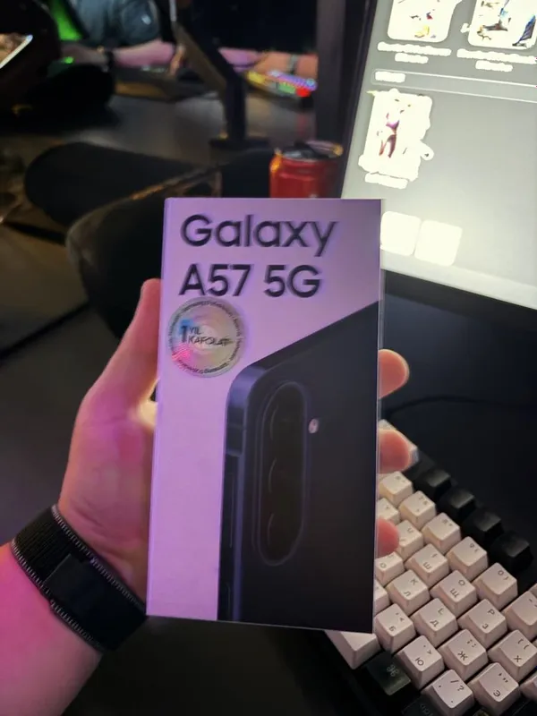 Samsung A57 5G 8/256 Qora 1 Samsung A57 5G 8/256 Qora 1