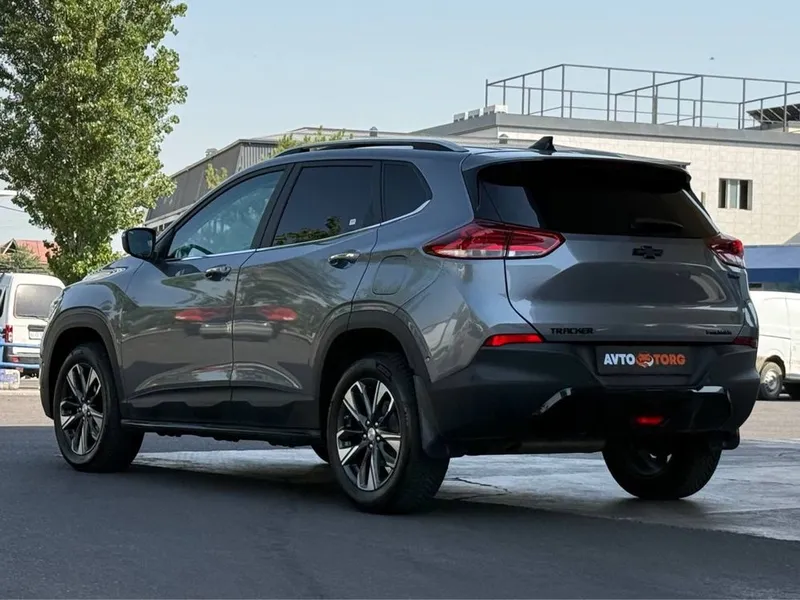 Продаётся Chevrolet Tracker 2 Premier Plus 2025 года 4