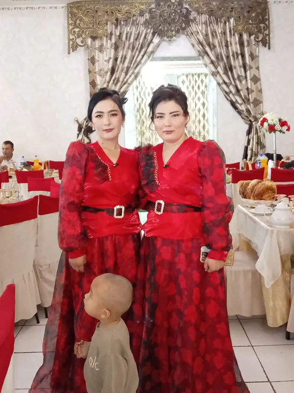 ko'ylak sotiladi 250ming