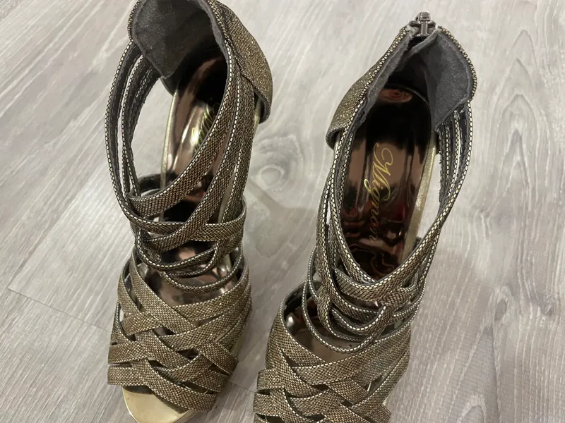 Bosonojka 35-35,5 razmer Korea 6