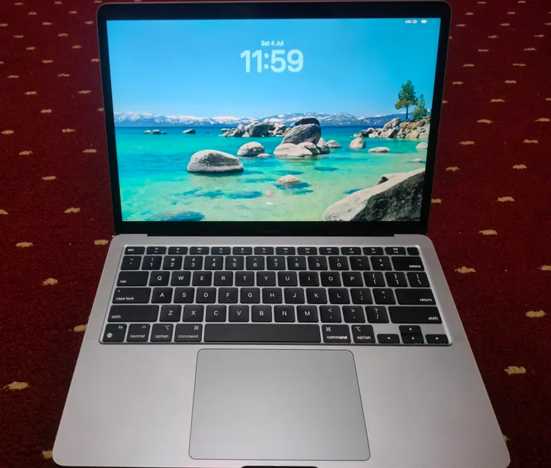 MacBook Air M1 13.3" 8/256 GB Space Gray(LL/A) 96% 1