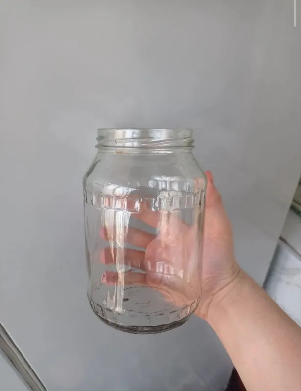 1L va 3L bonkalar bor