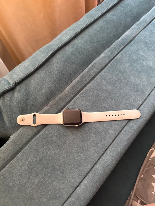 Apple Watch — фото 1
