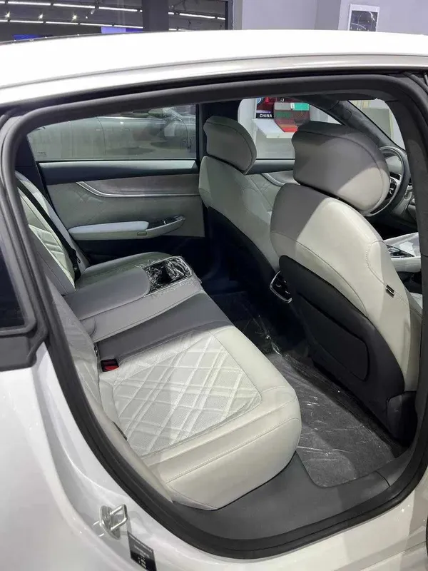 changan nevo a07 elektr 701kmv naxt va xalol nasiya — фото 2