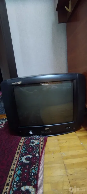 LG televizor 2004-yillik 2 LG televizor 2004-yillik 2