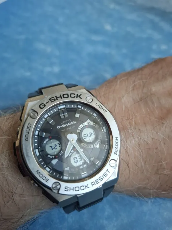 Наручные часы Casio GST- S110 — фото 1