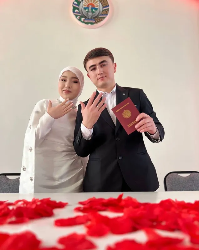 Ko’ylak vecherniy hammasi qo’l ishi — фото 1