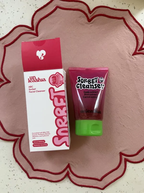 Гель для умывания Unleashia ABC Sorbet Facial Cleanser.