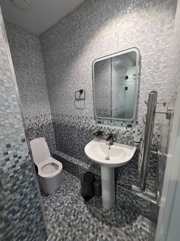 Квартира, с новым евро-ремонтом, 5 комнат, 136м² 5