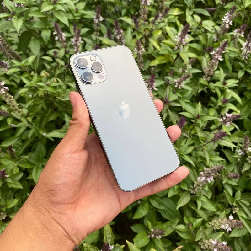 iPhone 12 Pro 128 Gb zor holatda 1