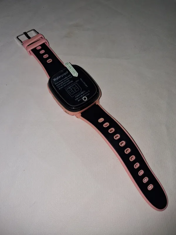 HW11 SMARTWATCH GPS LOCATOR — фото 1 HW11 SMARTWATCH GPS LOCATOR — фото 1