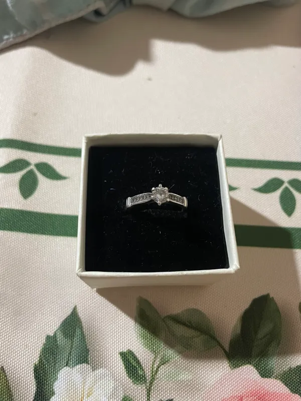 продаются кольца серебро 45000 за одну б/у — фото 2 продаются кольца серебро 45000 за одну б/у — фото 2