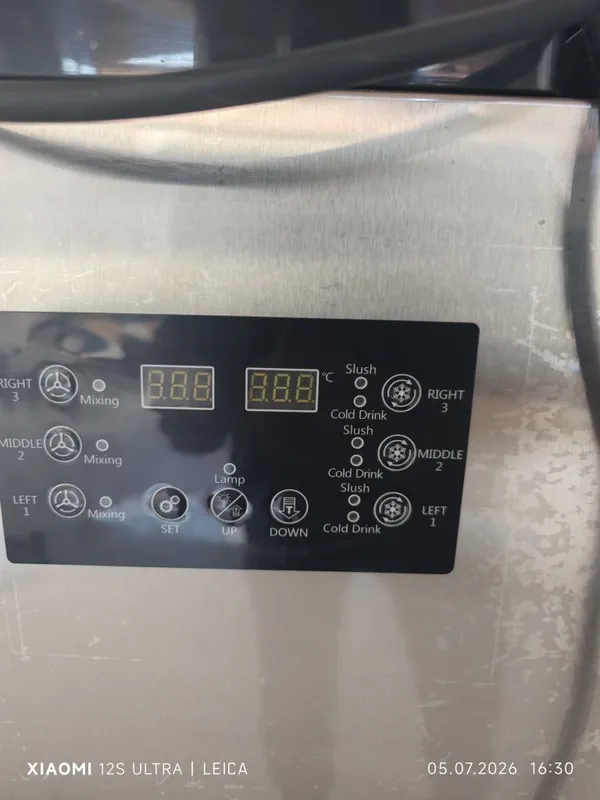 Смузи аппарат Slush machine 1 Смузи аппарат Slush machine 1