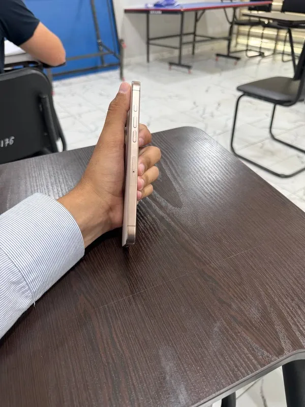 iPhone 16 pro max 2 ta sim — фото 2