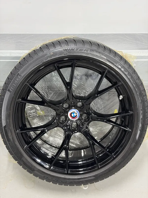 Продаются оригинальные заводские диски BMW M5 F90 R20 3